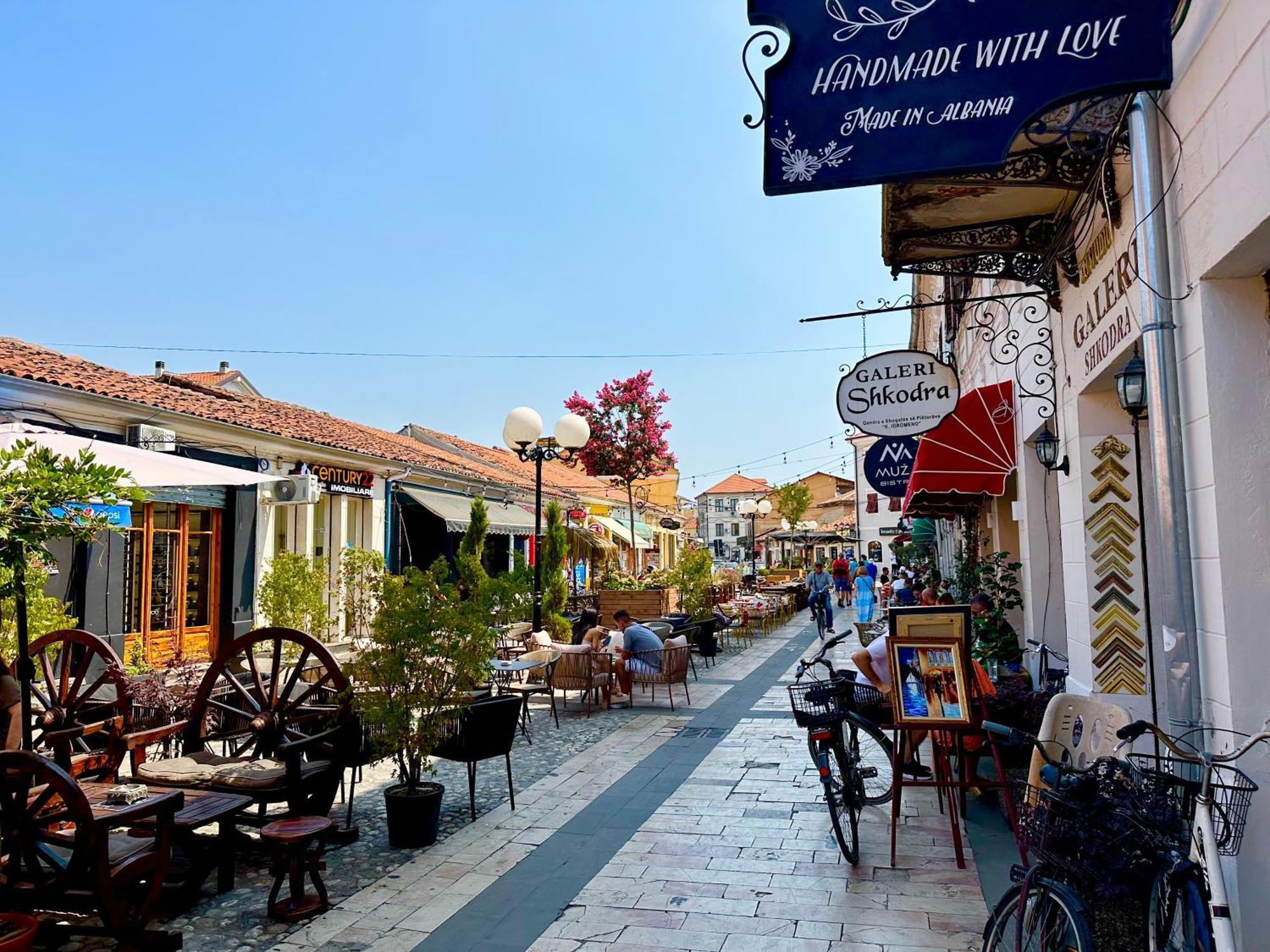 Js House Shkoder 1 Lägenhet Exteriör bild